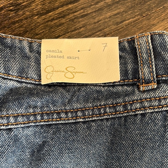 NWT Juniors Denim Mini Skirt by Jessica Simpson (size 7) - Picture 5 of 6